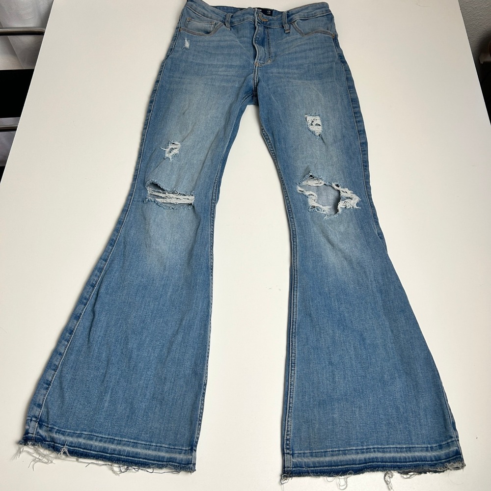 Hollister High Rise Vintage Flare Jeans Distressed Raw Hem Light Wash 11R W30